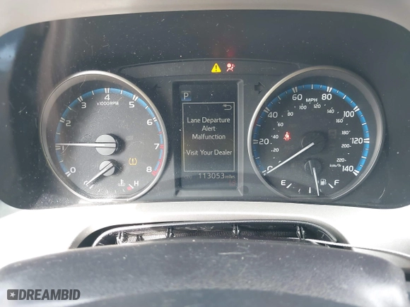 2018 Toyota RAV4 LE with VIN 2T3ZFREV2JW464807, listed as a IAAI auction lot 40966277 with 113,053 mi miles. Bid and sale history available at carsss.com. Image 7.