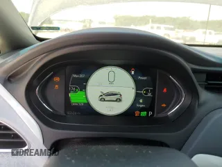 2020 Chevrolet Bolt EV LT with VIN 1G1FY6S09L4109436, listed as a Copart auction lot 61984105 with 50,636 mi miles and Clean title. Bid and sale history available at DreamBid. Image 9.