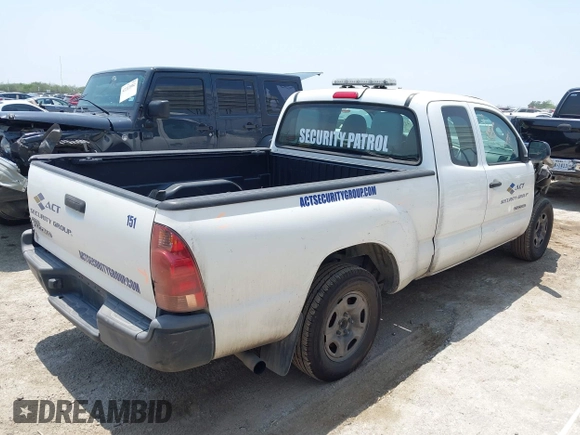 2014 Toyota Tacoma with VIN 5TFTX4CN8EX036394, listed as a IAAI auction lot 42306881 with 256,655 mi miles and . Bid and sale history available at DreamBid. Image 4.