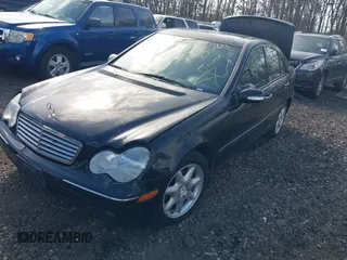 2003 Mercedes-Benz C 240 z VIN WDBRF61J43E010486, wystawiony jako IAAI lot #42051173 z przebiegiem Nie podano mil oraz . Historia ofert i sprzedaży dostępna na DreamBid. Obrazek 2.
