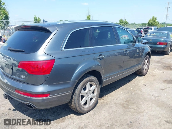 2015 Audi Q7 Premium Plus with VIN WA1LGAFEXFD026148, listed as a IAAI auction lot 42558640 with Not provided miles and . Bid and sale history available at DreamBid. Image 4.