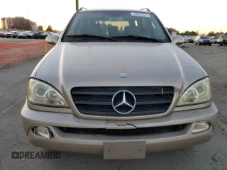 2004 Mercedes-Benz M-Class 3.5L with VIN 4JGAB57E94A492116, listed as a Copart auction lot 83847424 with 108,048 mi miles and Salvage Title. Bid and sale history available at carsss.com. Image 5.