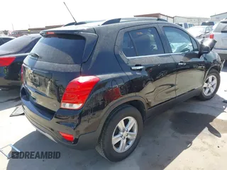 2020 Chevrolet Trax LT with VIN 3GNCJLSB0LL316958, listed as a IAAI auction lot 41786602 with 75,180 mi miles. Bid and sale history available at carsss.com. Image 4.