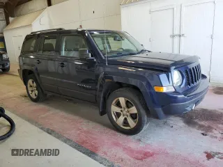 2016 Jeep Patriot High Altitude with VIN 1C4NJRFB7GD786799, listed as a Copart auction lot 58235925 with 97,780 mi miles and Salvage title. Bid and sale history available at DreamBid. Image 4.