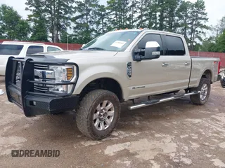 2018 Ford F-250 XL with VIN 1FT7W2BTXJEB50640, listed as a IAAI auction lot 42388061 with 274,829 mi miles and . Bid and sale history available at DreamBid. Image 2.