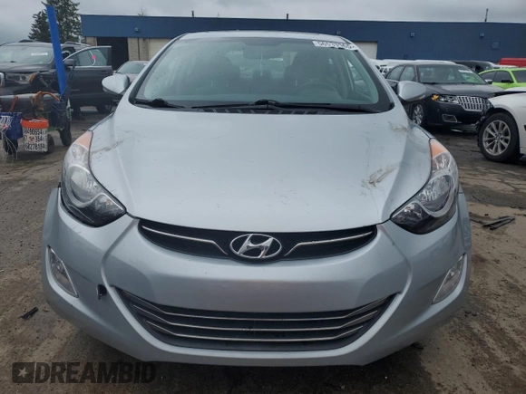 2013 Hyundai Elantra Limited z VIN 5NPDH4AE1DH268737, wystawiony jako Copart lot #56533965 z przebiegiem 77 637 mil mil oraz Czysty tytuł • Clean title. Historia ofert i sprzedaży dostępna na DreamBid. Obrazek 5.