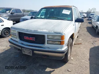 1996 GMC Yukon with VIN 1GKEK13R2TJ746811, listed as a IAAI auction lot 41955840 with 2,242,108 mi miles. Bid and sale history available at carsss.com. Image 13.
