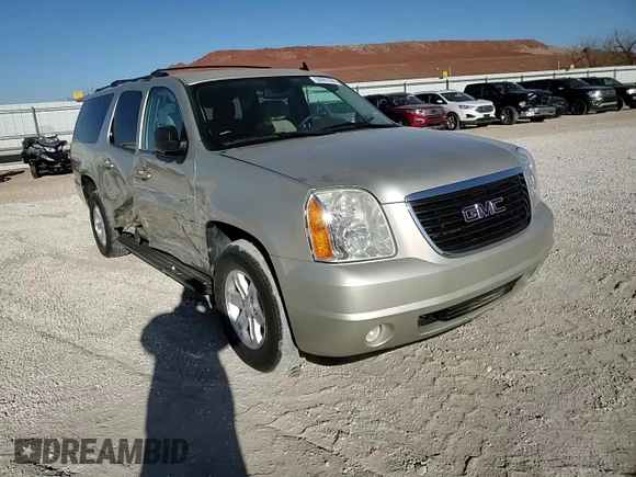 2013 GMC Yukon XL SLE with VIN 1GKS1HE09DR364453, listed as a Copart auction lot 50092265 with 135,225 mi miles and Salvage Title. Bid and sale history available at carsss.com. Image 12.