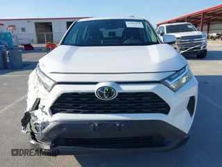 2023 Toyota RAV4 LE z VIN 2T3G1RFV0PC327864, wystawiony jako IAAI lot #42465650 z przebiegiem 36 006 mil mil oraz . Historia ofert i sprzedaży dostępna na DreamBid. Obrazek 12.