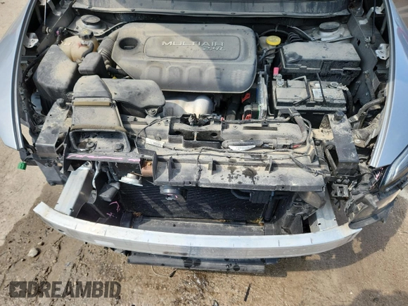 2017 Jeep Cherokee Latitude с VIN 1C4PJMCB5HW501880, выставлен на аукционе Copart как лот 62680875 с пробегом 185 491 миль миль и На запчасти • Non repairable. История ставок и продаж доступна на DreamBid. Изображение 12.