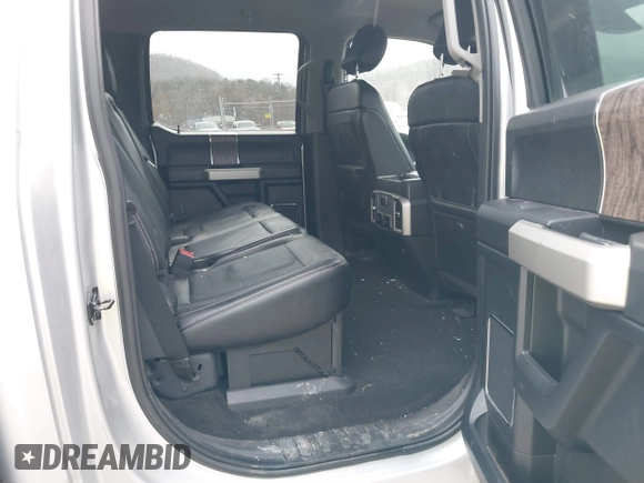 2018 Ford Super Duty F-250 SRW XL with VIN 1FT7W2BT1JEC54725, listed as a IAAI auction lot 41686825 with 50,756 mi miles. Bid and sale history available at carsss.com. Image 8.