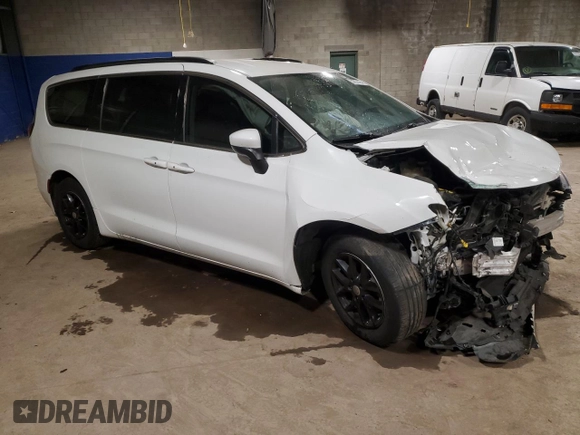 2020 Chrysler Voyager LXi z VIN 2C4RC1DG2LR172519, wystawiony jako Copart lot #52283325 z przebiegiem 112 394 mil mil oraz Szkoda całkowita • Salvage title. Historia ofert i sprzedaży dostępna na DreamBid. Obrazek 4.