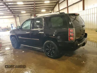 2011 GMC Yukon Denali with VIN 1GKS2EEF2BR106577, listed as a Copart auction lot 44937665 with 230,684 mi miles and Clean Title. Bid and sale history available at carsss.com. Image 2.