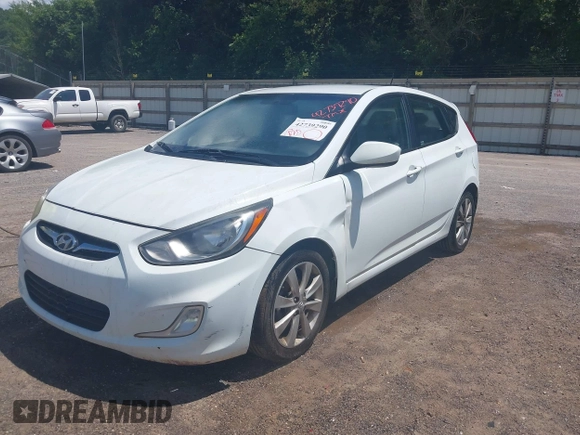 2012 Hyundai Accent SE with VIN KMHCU5AE7CU045860, listed as a IAAI auction lot 42739290 with 195,904 mi miles and . Bid and sale history available at DreamBid. Image 2.
