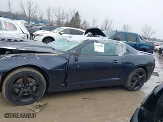 2014 Chevrolet Camaro SS with VIN 2G1FK1EJ8E9300385, listed as a IAAI auction lot 41641398 with 99,042 mi miles. Bid and sale history available at carsss.com. Image 14.