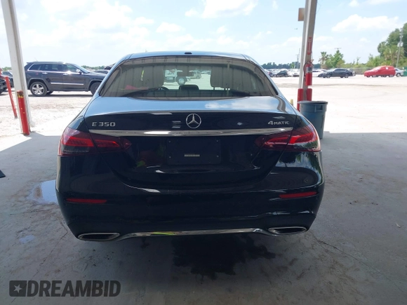 2021 Mercedes-Benz E 350 z VIN W1KZF8EB8MA873550, wystawiony jako IAAI lot #42299371 z przebiegiem 62 734 mil mil oraz . Historia ofert i sprzedaży dostępna na DreamBid. Obrazek 16.