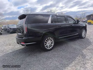 2022 Cadillac Escalade ESV Premium Luxury with VIN 1GYS4KKL2NR134764, listed as a Copart auction lot 53603505 with 30,453 mi miles and Salvage Title. Bid and sale history available at carsss.com. Image 4.