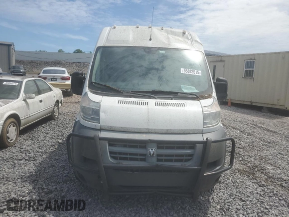2016 Ram ProMaster Cargo with VIN 3C6URVJG2GE122559, listed as a Copart auction lot 55882015 with 340,773 mi miles and Clean Title. Bid and sale history available at DreamBid. Image 5.