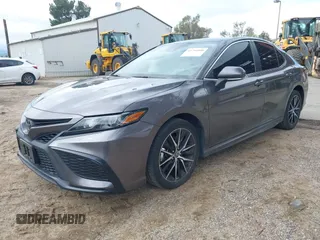 2023 Toyota Camry SE with VIN 4T1G11AK6PU761681, listed as a IAAI auction lot 41766008 with 18,690 mi miles. Bid and sale history available at carsss.com. Image 18.
