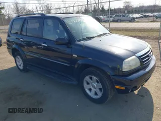 2003 Suzuki XL-7 Touring with VIN JS3TX92V634113102, listed as a IAAI auction lot 41792708 with 237,299 mi miles. Bid and sale history available at carsss.com. Image 1.