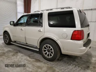 2006 Lincoln Navigator Luxury with VIN 5LMFU28586LJ18307, listed as a Copart auction lot 80278524 with 194,693 mi miles and Salvage Title. Bid and sale history available at carsss.com. Image 2.