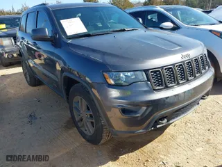 2017 Jeep Grand Cherokee Laredo with VIN 1C4RJEAG3HC686025, listed as a IAAI auction lot 41470809 with 108,547 mi miles. Bid and sale history available at carsss.com. Image 1.