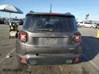 2017 Jeep Renegade Altitude with VIN ZACCJABB4HPE42932, listed as a Copart auction lot 80268233 with 135,592 mi miles and Salvage Title. Bid and sale history available at carsss.com. Image 6.