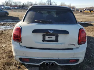 2021 MINI Hardtop 4 Door Cooper S с VIN WMWXU9C04M2P50396, выставлен на аукционе Copart как лот 42964385 с пробегом 49 162 миль миль и Списание • Salvage title. История ставок и продаж доступна на DreamBid. Изображение 6.