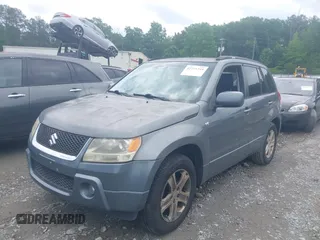2006 Suzuki Grand Vitara Luxury z VIN JS3TE947464102818, wystawiony jako IAAI lot #42271219 z przebiegiem 192 714 mil mil oraz . Historia ofert i sprzedaży dostępna na DreamBid. Obrazek 2.