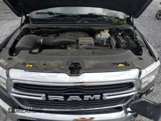 2021 Ram 1500 Big Horn z VIN 1C6SRFFT5MN695160, wystawiony jako Copart lot #54244825 z przebiegiem 118 241 mil mil oraz Szkoda całkowita • Salvage title. Historia ofert i sprzedaży dostępna na DreamBid. Obrazek 11.