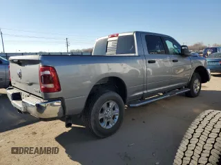 2024 Ram 2500 Big Horn with VIN 3C6UR5DL5RG324473, listed as a Copart auction lot 42043435 with 25,370 mi miles and Salvage Title. Bid and sale history available at carsss.com. Image 3.