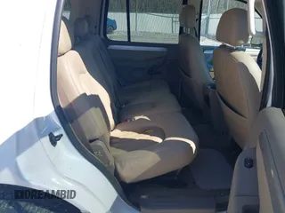 2004 Mercury Mountaineer Convenience z VIN 4M2ZU86E04UJ22833, wystawiony jako IAAI lot #41867579 z przebiegiem 96 953 mil mil oraz . Historia ofert i sprzedaży dostępna na DreamBid. Obrazek 8.