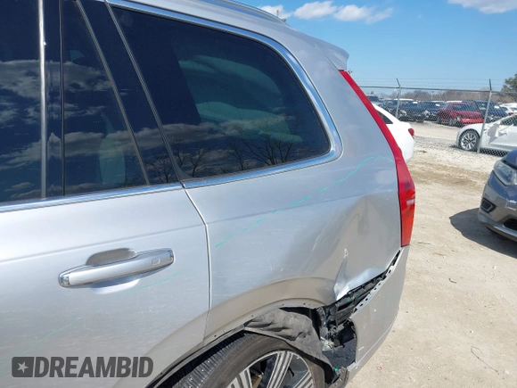 2022 Volvo XC90 Inscription with VIN YV4A22PL4N1790539, listed as a IAAI auction lot 41887330 with 64,462 mi miles and . Bid and sale history available at DreamBid. Image 18.