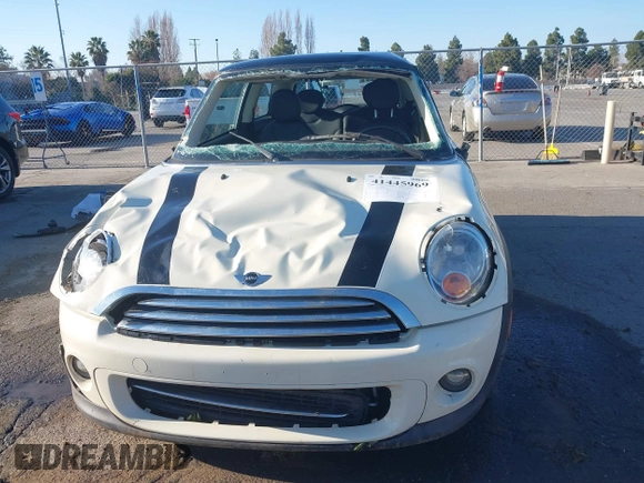 2013 MINI Hardtop with VIN WMWSU3C59DT686286, listed as a IAAI auction lot 41445969 with 85,214 mi miles and . Bid and sale history available at DreamBid. Image 12.