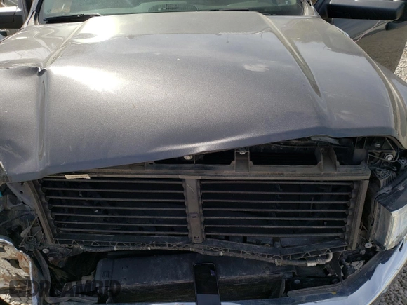2019 Ram 2500 Tradesman z VIN 3C6UR5CL5KG579857, wystawiony jako Copart lot #54536185 z przebiegiem 37 436 mil mil oraz Szkoda całkowita • Salvage title. Historia ofert i sprzedaży dostępna na DreamBid. Obrazek 11.