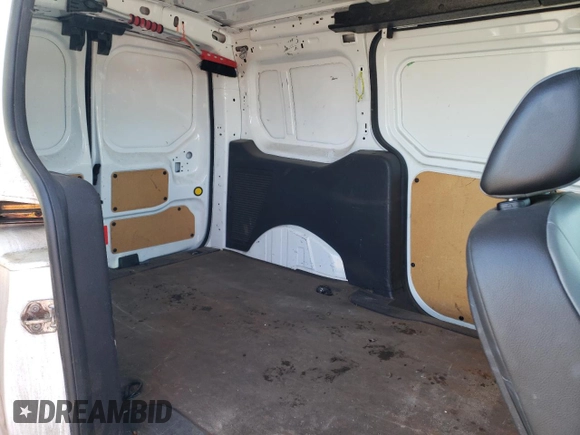 2015 Ford Transit Connect XL z VIN NM0LS7E72F1212310, wystawiony jako Copart lot #45523065 z przebiegiem 39 366 mil mil oraz Szkoda całkowita • Salvage title. Historia ofert i sprzedaży dostępna na DreamBid. Obrazek 11.
