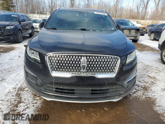 2019 Lincoln MKC Reserve with VIN 5LMCJ3C92KUL53298, listed as a Copart auction lot 44779705 with 61,451 mi miles and Clean Title. Bid and sale history available at DreamBid. Image 5.