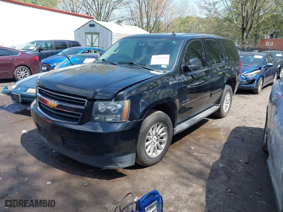 2012 Chevrolet Tahoe Hybrid with VIN 1GNSKDEJ0CR270218, listed as a IAAI auction lot 41988124 with 161,505 mi miles. Bid and sale history available at carsss.com. Image 17.