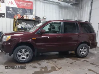 2007 Honda Pilot EX-L with VIN 5FNYF18537B017779, listed as a IAAI auction lot 41721110 with 98,724 mi miles. Bid and sale history available at carsss.com. Image 14.