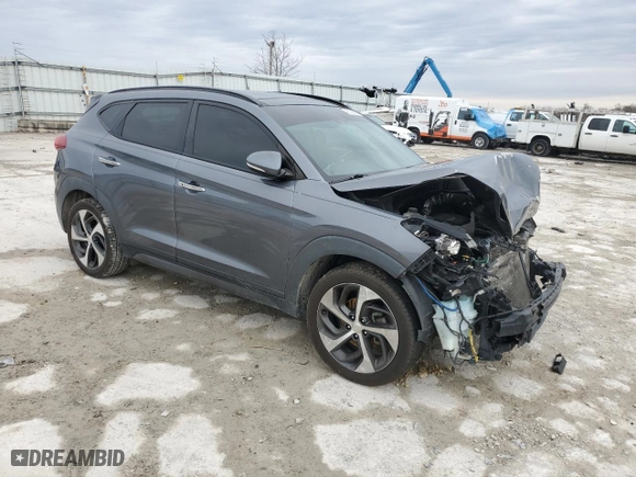 2016 Hyundai Tucson Limited with VIN KM8J33A29GU045062, listed as a Copart auction lot 48024895 with 136,746 mi miles and Salvage Title. Bid and sale history available at carsss.com. Image 4.