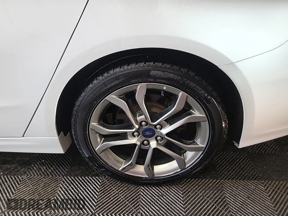 2020 Ford Fusion SEL with VIN 3FA6P0CD1LR154201, listed as a IAAI auction lot 42715761 with 99,448 mi miles and . Bid and sale history available at DreamBid. Image 45.