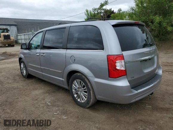 2016 Chrysler Town & Country Touring z VIN 2C4RC1CG5GR151042, wystawiony jako Copart lot #57134765 z przebiegiem 135 750 mil mil oraz Tytuł czysty. Historia ofert i sprzedaży dostępna na DreamBid. Obrazek 2.