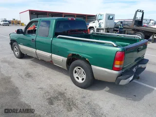 1999 Chevrolet Silverado 1500 LS with VIN 2GCEC19T5X1140995, listed as a IAAI auction lot 41879076 with 1 mi miles. Bid and sale history available at carsss.com. Image 3.