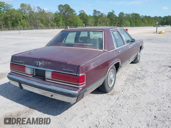 1990 Mercury Grand Marquis z VIN 2MECM74F9LX614526, wystawiony jako IAAI lot #42068697 z przebiegiem 4 875 mil mil oraz . Historia ofert i sprzedaży dostępna na DreamBid. Obrazek 4.