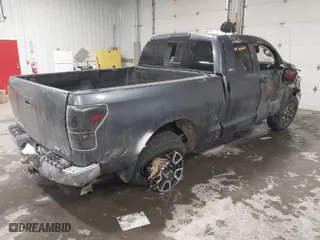 2010 Toyota Tundra 4WD Truck with VIN 5TFUW5F19AX148279, listed as a IAAI auction lot 41576660 with 294,704 mi miles. Bid and sale history available at carsss.com. Image 4.