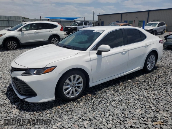 2020 Toyota Camry LE with VIN 4T1C11AK0LU340449, listed as a Copart auction lot 54071195 with 16,881 mi miles and Salvage Title. Bid and sale history available at carsss.com. Image 1.