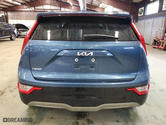 2023 Kia Niro EV Wind with VIN KNDCR3L1XP5053889, listed as a Copart auction lot 51820595 with 72,224 mi miles and Clean Title. Bid and sale history available at carsss.com. Image 6.