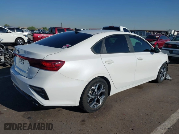 2021 Kia Forte LXS z VIN 3KPF24AD1ME376569, wystawiony jako IAAI lot #42592399 z przebiegiem 13 453 mil mil oraz . Historia ofert i sprzedaży dostępna na DreamBid. Obrazek 4.