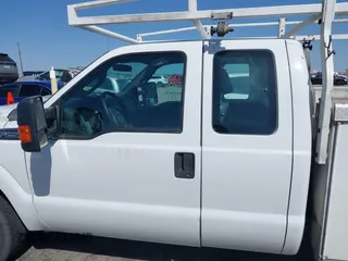 2015 Ford F-250 XL z VIN 1FD7X2A66FEC39519, wystawiony jako IAAI lot #41853743 z przebiegiem 232 244 mil mil oraz . Historia ofert i sprzedaży dostępna na DreamBid. Obrazek 14.