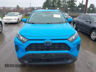 2021 Toyota RAV4 Hybrid LE with VIN 2T3MWRFV4MW117783, listed as a IAAI auction lot 41991477 with 39,675 mi miles. Bid and sale history available at carsss.com. Image 12.